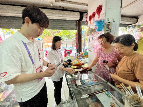 OB视讯绿色亚运 血色护航 中邦绿发志气者绘就亚运最美景色线(图5)